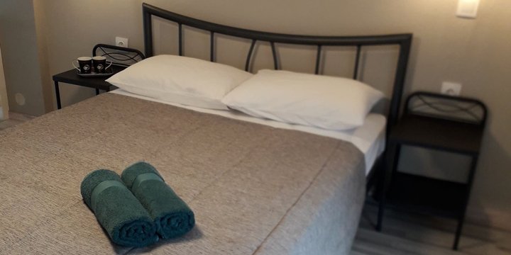 xristos apartment sykia